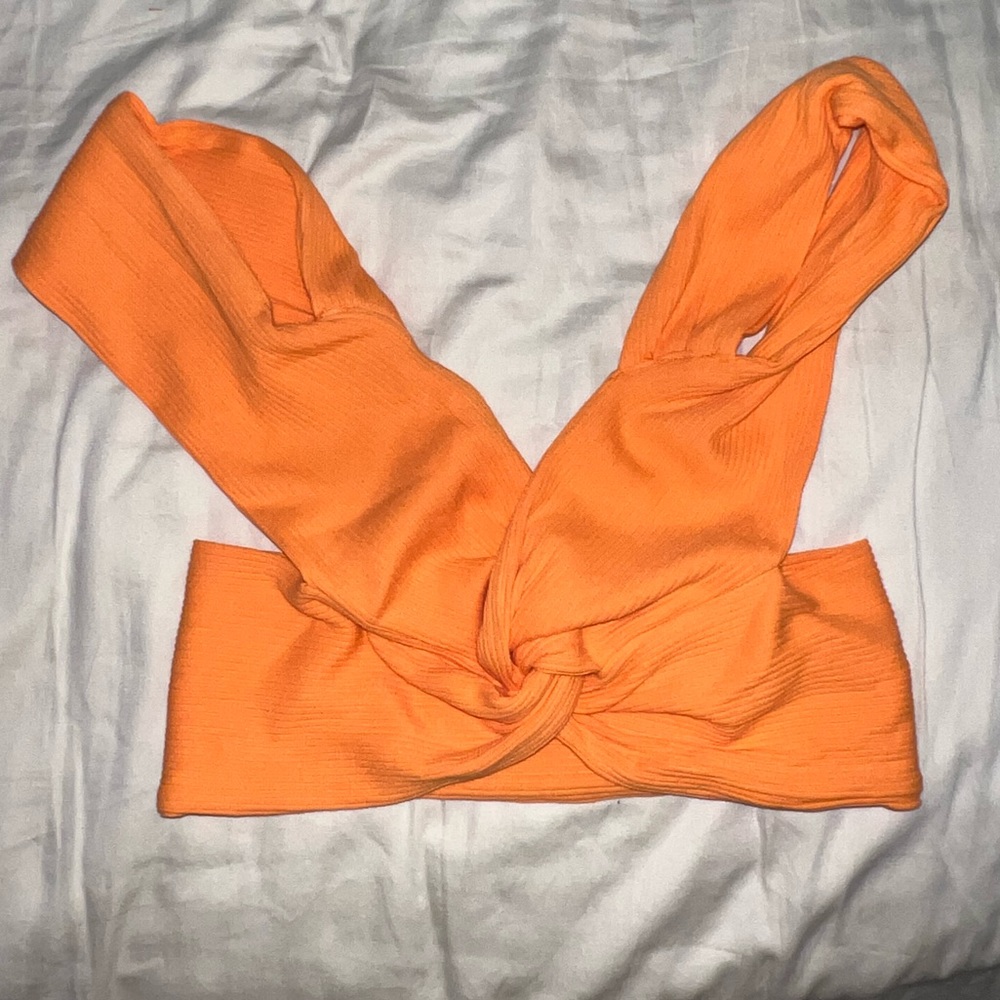 SHEIN Twist Front Open Back Crop Top Orange US M